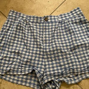 Summer shorts/ blue white with a brown button